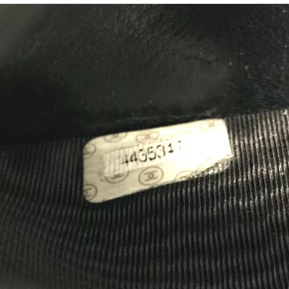 Authentic CHANEL leather wallet. Beautiful twofold - Picture 10 of 12